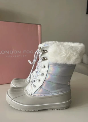 Magnifiques Bottes de neige London fog 34, marke: London Fog, zustand: Neu, mit Etikett, größe: 34, 40,00 €, 42,70 € inklusive Vinted-Käuferschutz