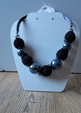 Collier Fantaisie 💜, marque: Fashion Jewerly, état: Très bon état, 12,00 €, 13,30 € Protection acheteurs (Pro) incluse