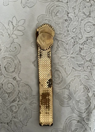 Ceinture vintage année 80 élastique écaille style sirène doré en métal, marque: Vintage Dressing, état: Très bon état, taille: 65 cm, 28,00 €, 30,10 € Protection acheteurs incluse