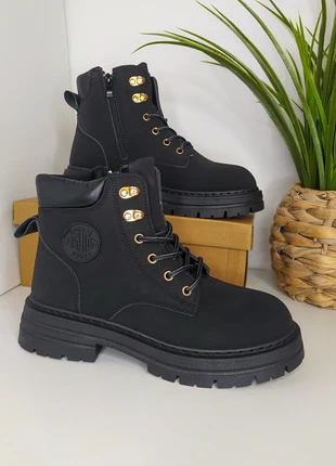 Bota preta t.40, estado: Novo com etiquetas, tamanho: 40, €27.50, €29.58 inclui Proteção do Comprador Pro