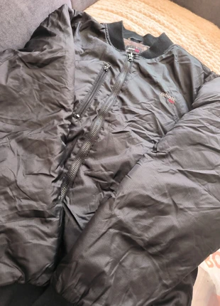 Bomber Schott NYC – Doublure camouflage – Noir – Taille L, marque: Schott, état: Neuf sans étiquette, taille: L, 59,90 €, 63,60 € Protection acheteurs incluse