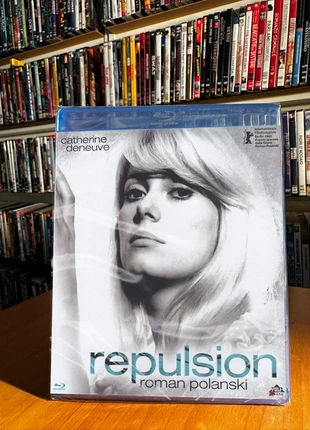 Repulsion di Roman Polanski blu-ray, condizioni: Nuovo con cartellino, €13.99, €15.39 include la Protezione acquisti Pro