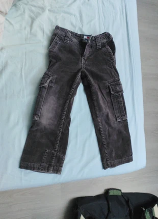 Tommy Hilfiger kids, marca: Tommy Hilfiger, estado: Satisfatório, tamanho: 5 anos / 110 cm, €1.00, €1.75 inclui Proteção do Comprador