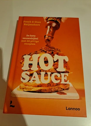 Boek "hot sauce" recepten, état: Très bon état, 2,00 €, 2,80 € Protection acheteurs incluse