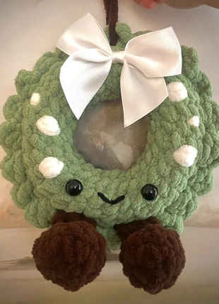 Amigurumi Christmas wreath, brand: LittleDaintyLoops, condition: New without tags, size: M, £9.50, £10.56 includes Buyer Protection