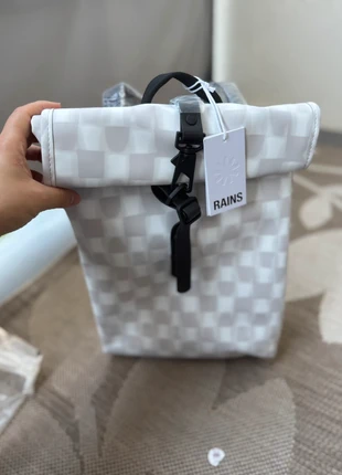 Sac imperméable de la marque Rains neuf avec étiquette et encore emballé, brand: Rains, condition: New with tags, €50.00, €53.20 includes Buyer Protection