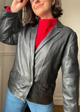 Blouson en cuir 🖤, marque: Vintage Dressing, état: Très bon état, taille: S / 36 / 8, 49,00 €, 52,15 € Protection acheteurs incluse