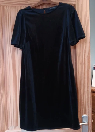 Dorothy Perkins black velvet shift dress, brand: Dorothy Perkins, condition: Very good, size: S / UK 8-10, £5.00, £5.95 includes Buyer Protection