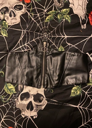 small corset belt, brand: Shein, condition: Very good, size: 28 inches, £1.50, £2.28 includes Buyer Protection