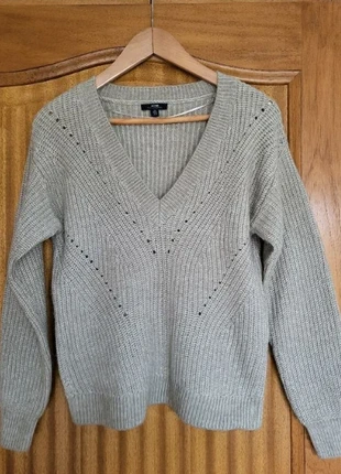 Pull col V femme - Kiabi Eco-conception - Taille XS (34), marke: Kiabi, zustand: Neu, größe: XS / 34 / 6, 4,00 €, 4,90 € inklusive Vinted-Käuferschutz