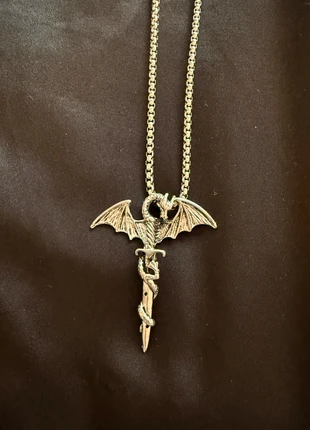 dragon chain, brand: Shein, condition: Very good, £1.00, £1.75 includes Buyer Protection