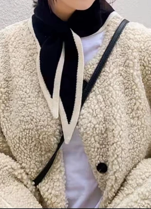 Écharpe / foulard british coréen, état: Très bon état, 10,90 €, 12,15 € Protection acheteurs incluse