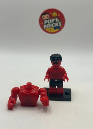 Figurine type LEGO – Red Hulk Version 1 – Marvel – Avengers, merk: Marvel, staat: Heel goed, maat: Prematuur, tot 44 cm, € 4,00, € 4,90 inclusief Kopersbescherming