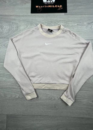 Sweat sport Nike M, marque: Nike, état: Bon état, taille: M / 38 / 10, 15,00 €, 16,45 € Protection acheteurs incluse