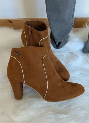 Bottines à talons marron camel Taille 40/41 Kaporal, marca: Kaporal, estado: Muy bueno, tamaño: 40, 12,00 €, 13,30 € Protección al comprador Pro incluida