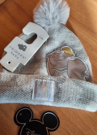 Cappello nuovo bimba unisex bimbo dumbo Disney 6 12 mesi, brand: Disney, condizioni: Nuovo senza cartellino, taglia: 6-12 mesi, 47 cm, €1.00, €1.75 include la Protezione acquisti