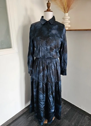 Robe longue imprimée Jawen en L, brand: Lauren Vidal, condition: New with tags, size: L / 40 / 12, €20.00, €21.70 includes Buyer Protection Pro