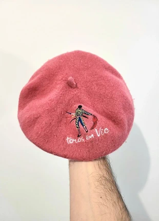 Béret Vintage Féria Rouge Clair - Broderie "Toros en Vic" Toréador - 100% Laine - Taille 1, brand: Vintage Dressing, condition: Good, size: S, €5.99, €6.99 includes Buyer Protection