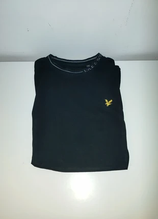 T-shirt Lyle & Scott noir très bon état Taille M, brand: Lyle & Scott, condition: Very good, size: M, €8.00, €9.10 includes Buyer Protection