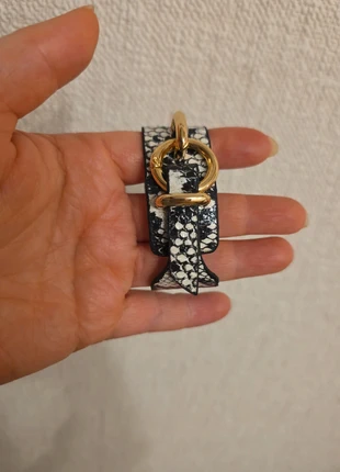 Bracelet serpent blanc, marque: Boutique Belgique, état: Neuf sans étiquette, 3,00 €, 3,85 € Protection acheteurs incluse