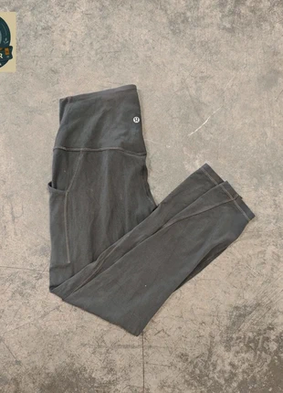 Pantalon de Sport Lululemon Align High Rise Pant Avec Poches - Legging Femme Taille M, marke: Lululemon, zustand: Gut, größe: M / 38 / 10, 12,80 €, 14,14 € beinhaltet Vinted-Käuferschutz Pro