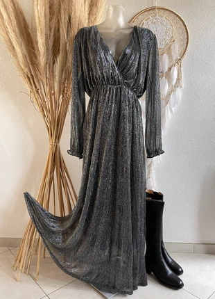 Robe longue habillée noir argenté taille 46 curvy, marque: Robe, état: Très bon état, taille: XXXL / 46 / 18, 39,99 €, 42,69 € Protection acheteurs (Pro) incluse
