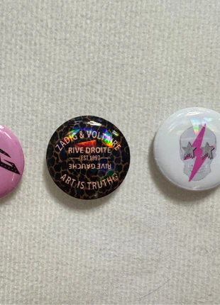 Broche Zadig & Voltaire, marque: Zadig & Voltaire, état: Neuf sans étiquette, 15,00 €, 16,45 € Protection acheteurs incluse