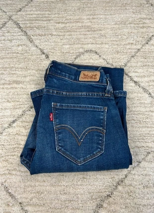 Jean Levi's Femme Marine W28 6M | 529 Curvy Bootcut | Taille 38 | Très Bon État | LLP46, marke: Levi's, zustand: Sehr gut, größe: M / 38 / 10, 18,90 €, 20,55 € beinhaltet Vinted-Käuferschutz Pro