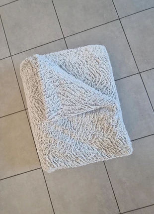 Plaid couverture tout doux 220x180 but gris blanc polaire, brand: BUT, condizioni: Ottime, taglia: Altro, €15.00, €16.45 include la Protezione acquisti