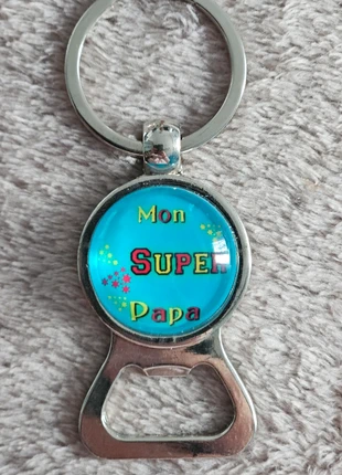 Porte-clés décapsuleur "Mon Super Papa" 🧡, condizioni: Nuovo senza cartellino, €5.00, €5.95 include la Protezione acquisti