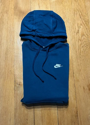Pull à capuche Nike bleu marine taille XS | Logo discret et brodé | Coupe confortable, marque: Nike, état: Très bon état, taille: XS, 20,00 €, 21,70 € Protection acheteurs incluse