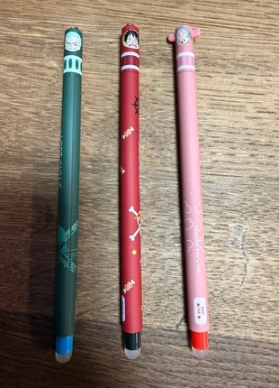 Lot de 3 stylos effaçables One Piece, brand: OnePiece, condizioni: Ottime, €10.00, €11.20 include la Protezione acquisti