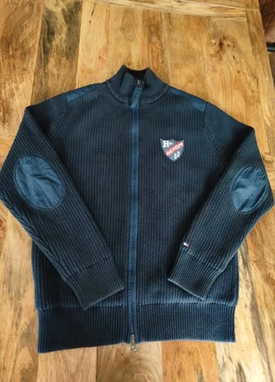Pull zip tommy hilfiger vintage, marque: Tommy Hilfiger, état: Très bon état, taille: M, 45,00 €, 47,95 € Protection acheteurs incluse