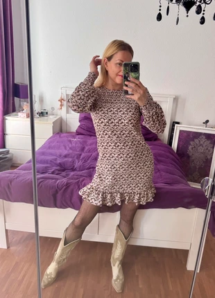 Wunderschönes Kleid Dress Romantik Look Blumenmuster floral Look feminin leicht chic, marque: Reserved, état: Très bon état, taille: S / 36 / 8, 8,50 €, 9,63 € Protection acheteurs incluse