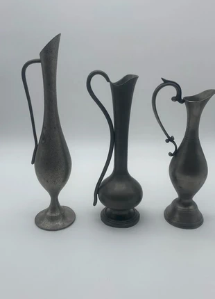 Lot de 3 aiguières décoratives en étain, staat: Heel goed, € 12,33, € 13,65 inclusief Kopersbescherming Pro