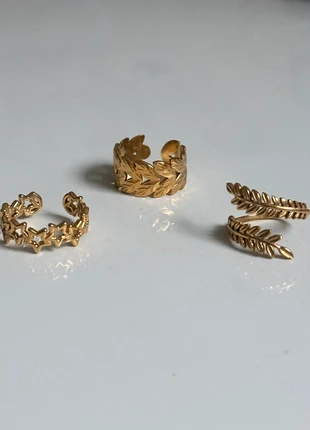 Lot de 3 bagues avec différents styles en acier inoxydables, zustand: Neu, größe: Größenverstellbar, 15,00 €, 16,45 € inklusive Vinted-Käuferschutz