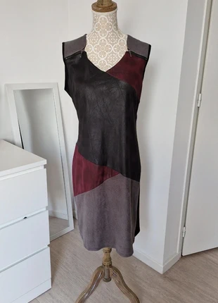 Robe graphique Armand Thiery bordeaux & gris – Taille 38, marke: Armand Thiery, zustand: Sehr gut, größe: M / 38 / 10, 11,99 €, 13,29 € inklusive Vinted-Käuferschutz