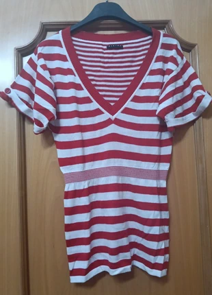 T-shirt A Righe Maniche Corte Sisley, brand: Sisley, condizioni: Ottime, taglia: S / IT 40 / EU 36, €6.00, €7.00 include la Protezione acquisti