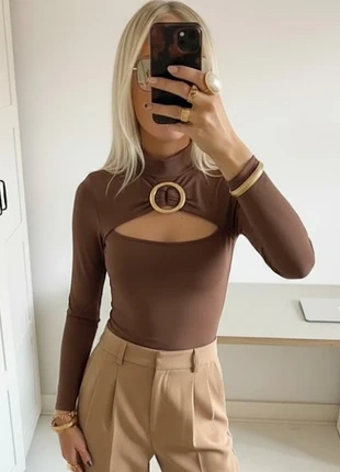 Body marron ouvert avec anneau doré- élégant / chic / sexy taille s, marca: a mi manera, estado: Novo sem etiquetas, tamanho: S / 36 / 8, €30.00, €32.20 inclui Proteção do Comprador