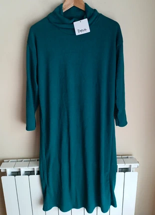 Vestido micro pana nuevo talla única curvi largo 115 sisa 65, marca: Eva, estado: Novo com etiquetas, tamanho: Tamanho único, €22.99, €24.84 inclui Proteção do Comprador