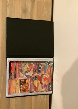 Jumbo cardbinder Pokemon Celebrations 25th anniversary, merk: Pokémon, staat: Nieuw zonder prijskaartje, € 10,00, € 11,20 inclusief Kopersbescherming