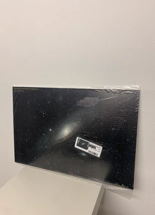 Tableau déco galaxie Andromède – 30x45 cm, marque: beyond the frame, état: Neuf avec étiquette, 10,00 €, 11,20 € Protection acheteurs incluse