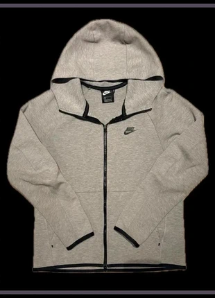 Nike Tech Gris | Superbe état, marca: Nike, estado: Muito bom, tamanho: S, €29.00, €31.15 inclui Proteção do Comprador