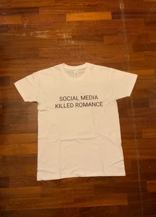 Tee SMKR White Streetwear Baggy Y2K, marque: Vintage Dressing, état: Très bon état, taille: S, 12,90 €, 14,25 € Protection acheteurs incluse