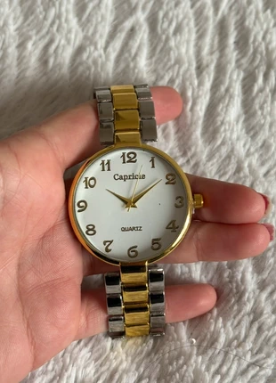 Montre Capricie unisexe – cadran blanc – bracelet or/argent rond – acier inoxydable, marke: Capricie, zustand: Neu, größe: Einheitsgröße, 8,00 €, 9,10 € inklusive Vinted-Käuferschutz