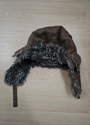 Winter faux fur trapper hat, brand: Source Unknown, condition: Good, size: One size, £2.50, £3.33 includes Buyer Protection