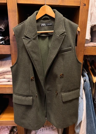 Zara Green Blazer, brand: Zara, condition: Good, size: M / UK 12-14, £5.00, £5.95 includes Buyer Protection