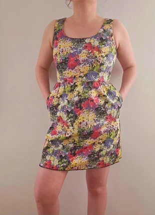 Magnifique robe fleurie habillée, brand: ONLY, condizioni: Buone, taglia: M / IT 42 / EU 38, €10.00, €11.20 include la Protezione acquisti Pro