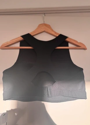 Chantelle Sport Soutien-gorge, marque: Chantelle, état: Neuf avec étiquette, taille: M, 13,50 €, 14,88 € Protection acheteurs incluse