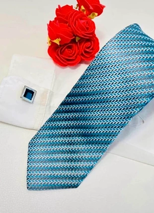 Cravate Basini slim - soie bleu gris à rayure - 7 cm - très bon état, marque: basini, état: Très bon état, 6,00 €, 7,00 € Protection acheteurs (Pro) incluse